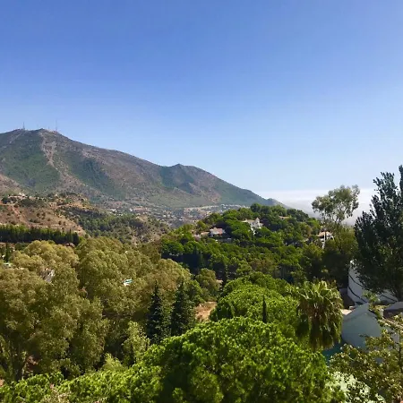 Lissa Luxe Fuengirola