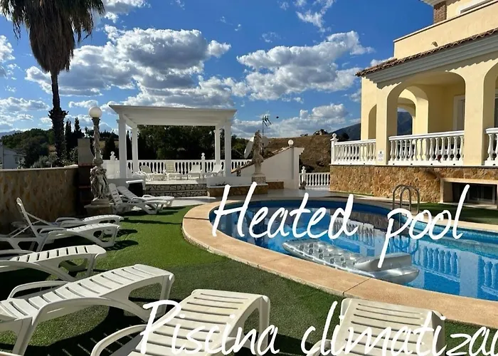 Lissa Luxe Villa Fuengirola