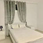 Lissa Luxe Villa *
