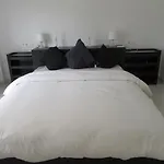 Lissa Luxe Villa *