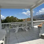 Lissa Luxe Villa