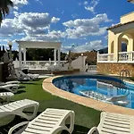 Lissa Luxe Villa
