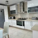 Villa Lissa Luxe Fuengirola