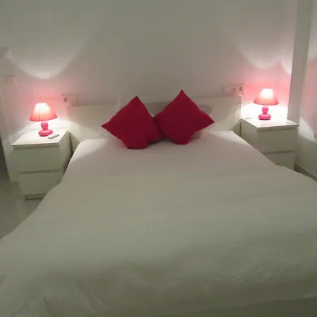 Lissa Luxe פואנגירולה