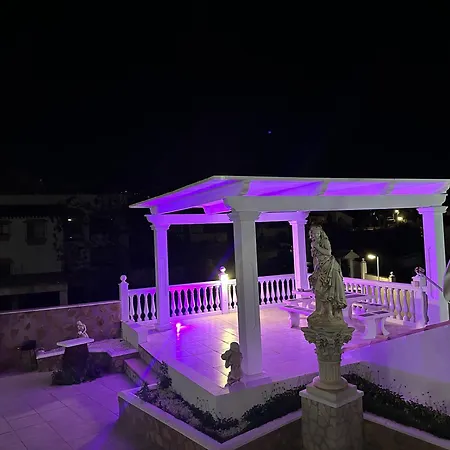 Lissa Luxe * פואנגירולה