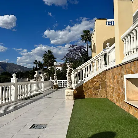 Lissa Luxe Villa