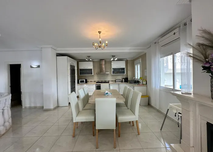 Lissa Luxe * Fuengirola