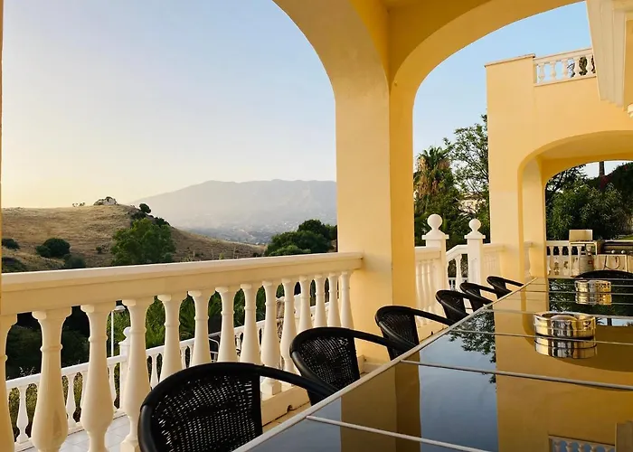 Lissa Luxe * フエンヒロラ